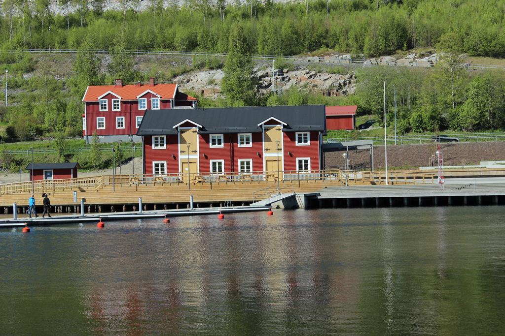 Albergue Oernskoeldsviks Gaesthamn Exterior foto